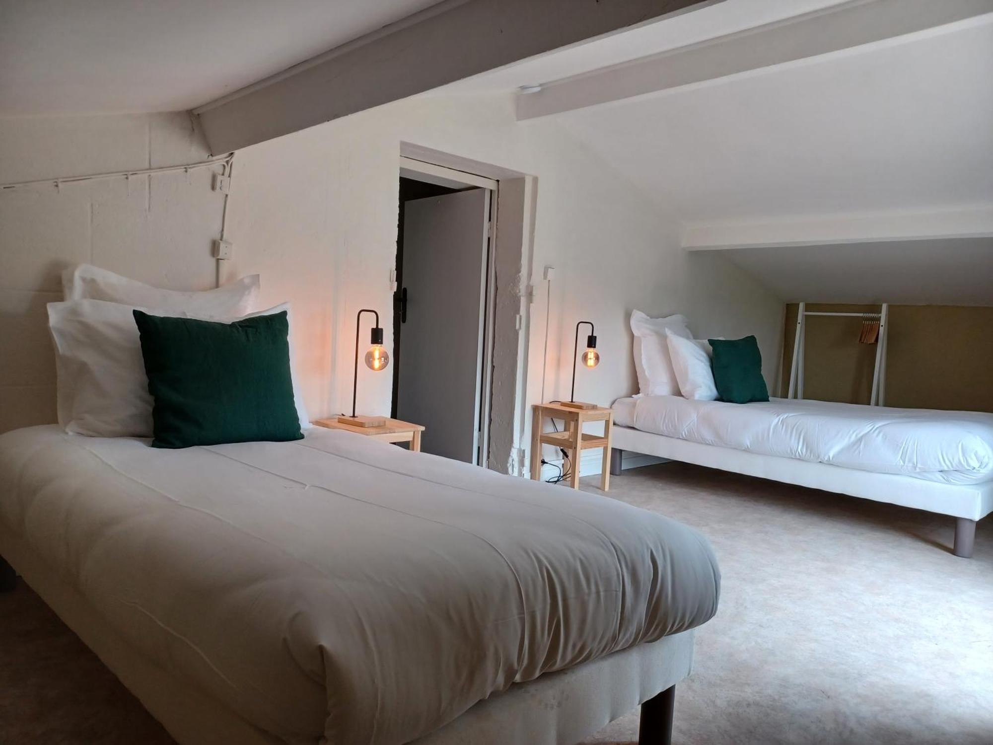 Gite Chateau Touzinat - Сент-Эмильон Экстерьер фото